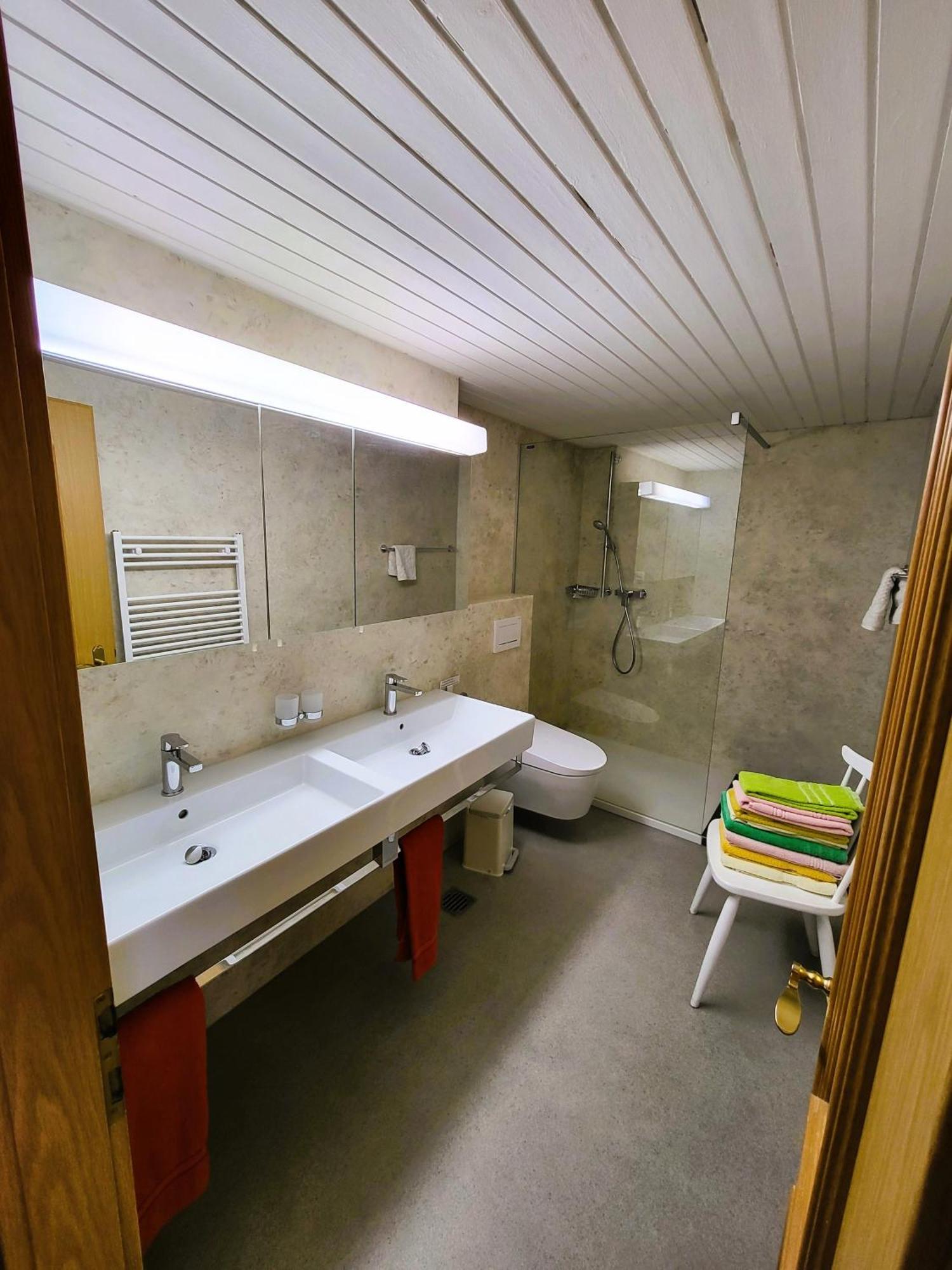 Chalet Lilo 4 Zimmer big View Beatenberg Exterior foto